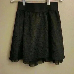 Children's Place girls skirt